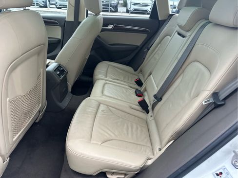 Used 2017 Audi Q5 2.0T Premium image 16