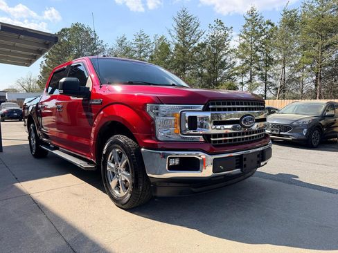 Used 2018 Ford F150 XLT w/ Equipment Group 302A Luxury image 19