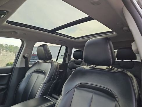 Used 2024 Jeep Grand Cherokee Limited image 14