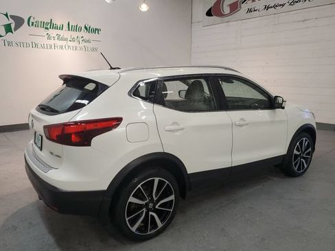 Used 2018 Nissan Rogue Sport SL w/ SL Premium Package AWD/4WD image 7