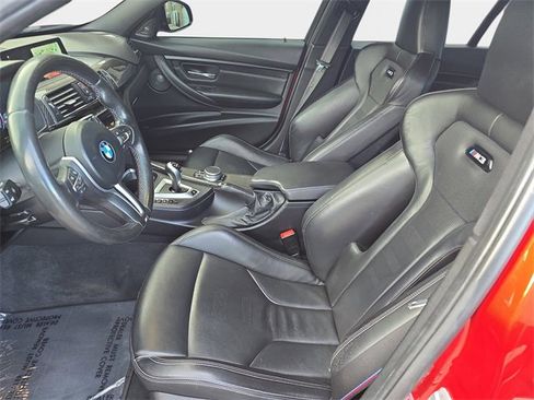 Used 2018 BMW M3 image 17