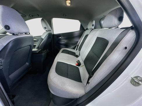 Used 2018 Chevrolet Bolt LT FWD image 25