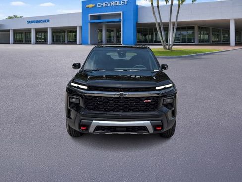 New 2026 Chevrolet Traverse Z71 w/ Enhanced Driving Package AWD/4WD image 2