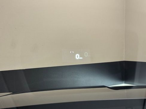 Used 2025 Buick Enclave Avenir w/ Super Cruise Package image 13