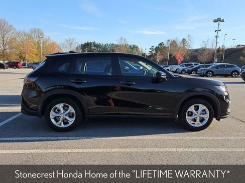 Certified 2025 Honda HR-V LX image 9