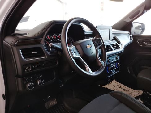 Used 2022 Chevrolet Tahoe 4WD image 17