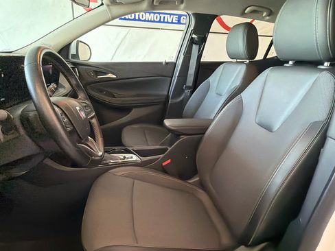 Used 2024 Buick Encore GX Preferred FWD image 15