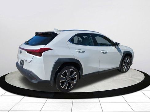 Used 2021 Lexus UX 200 200 Base image 4
