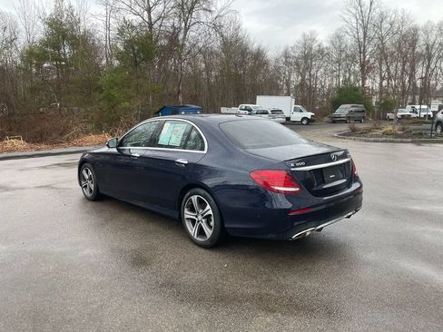 Used 2019 Mercedes-Benz E 300 4MATIC image 8