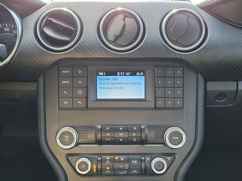 Used 2023 Ford Mustang Coupe image 27