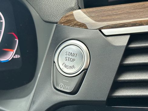 Used 2021 BMW X4 xDrive30i image 25