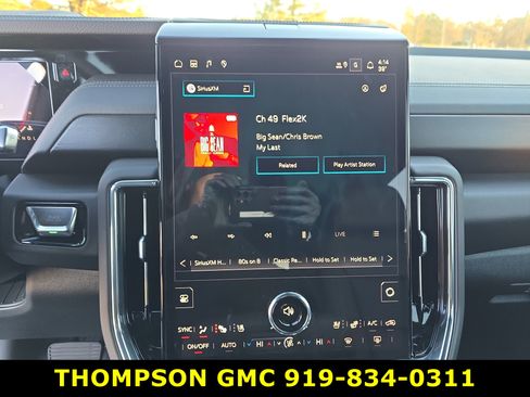 New 2026 GMC Yukon XL Denali w/ Sun & Power Step Package image 22