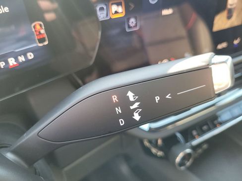 New 2026 Chevrolet Equinox EV RS image 16