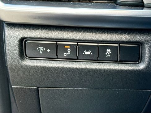 Used 2022 Kia Telluride LX FWD image 33