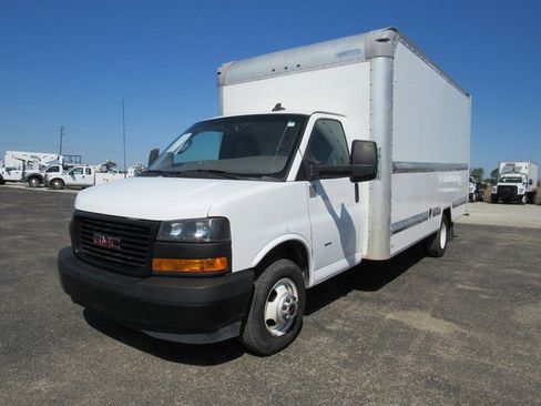 Used 2022 GMC Savana 3500 Extended w/ Power Convenience Package image 6