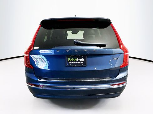 Used 2022 Volvo XC90 T6 Inscription w/ Climate Package image 7