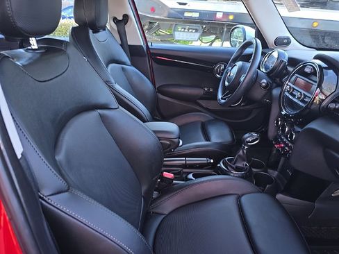 Used 2015 MINI Cooper S image 30