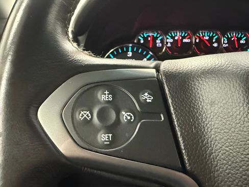 Used 2018 Chevrolet Tahoe LT AWD/4WD image 19