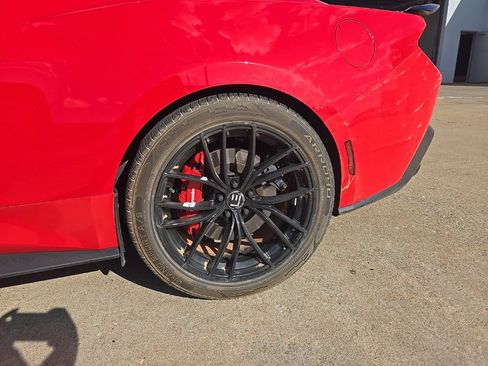 Used 2024 Ford Mustang GT Premium RWD image 8