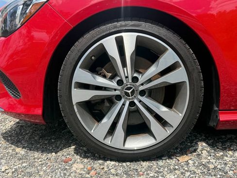 Used 2019 Mercedes-Benz CLA 250 4MATIC image 10