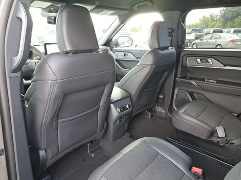 New 2026 Ford Explorer ST image 12