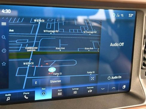 Used 2024 Ford Bronco Outer Banks image 10