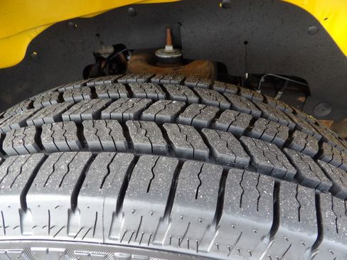 Used 2021 GMC Savana 3500 Extended w/ Power Convenience Package image 51