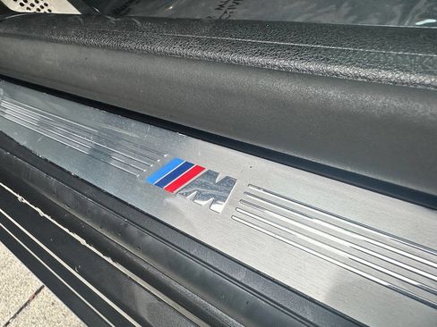 Used 2015 BMW 750i 750i 4dr Sedan image 25