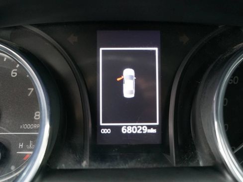 Used 2020 Toyota Camry SE FWD image 21