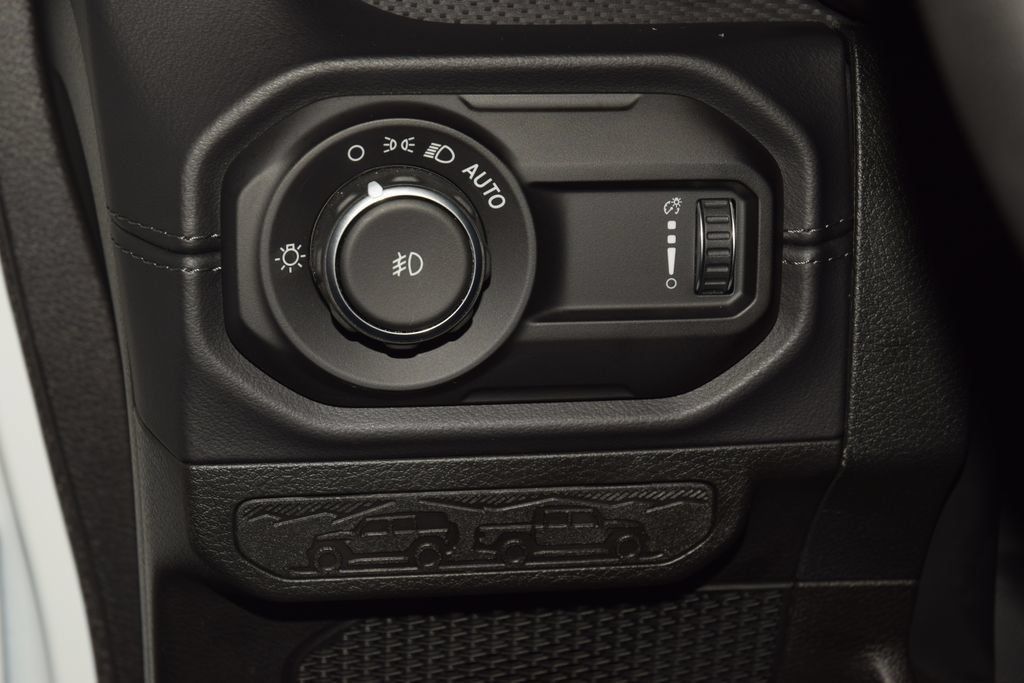 Used 2026 Jeep Wrangler Unlimited Rubicon AWD/4WD image 43