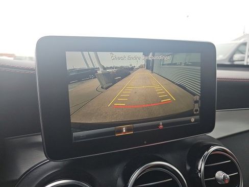 Used 2018 Mercedes-Benz GLC 63 AMG 4MATIC Coupe image 38