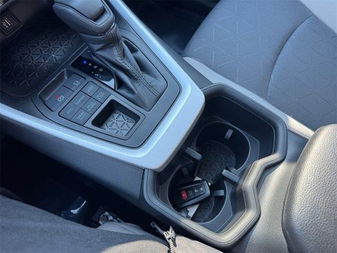 Used 2023 Toyota RAV4 XLE image 23