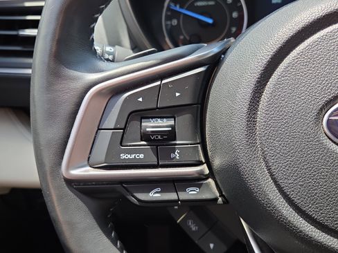 Used 2022 Subaru Ascent Touring AWD/4WD image 21