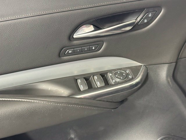 Used 2020 Cadillac XT4 Premium Luxury AWD/4WD image 16