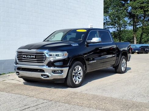 Used 2019 RAM 1500 Laramie Longhorn AWD/4WD image 3