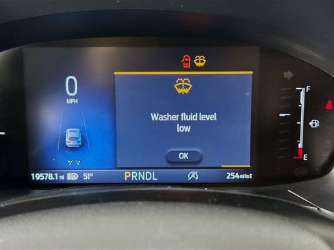 Used 2025 Ford Escape ST-Line image 13