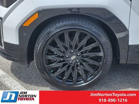 Used 2025 Hyundai Santa Fe Calligraphy AWD/4WD image 13