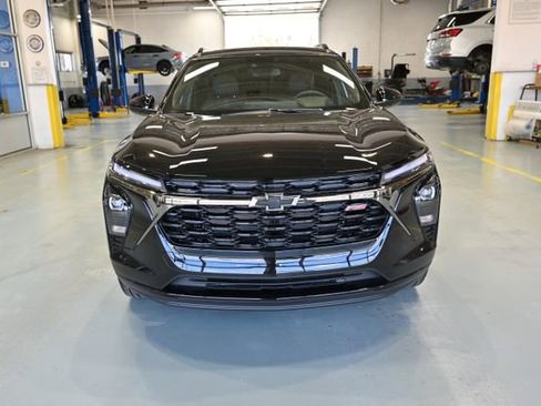 New 2026 Chevrolet Trax RS w/ Driver Confidence Package image 2