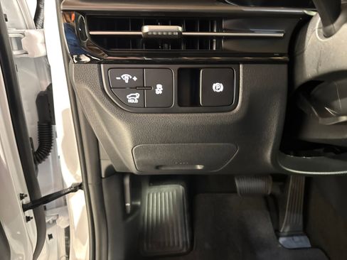 Certified 2026 Kia Sportage SX image 15