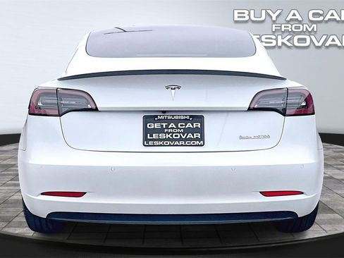 Used 2022 Tesla Model 3 Performance image 4