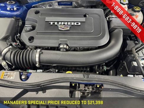 Certified 2021 Cadillac XT4 Premium Luxury w/ Cold Weather Package image 9