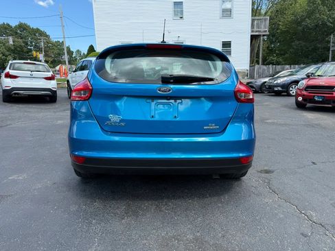 Used 2016 Ford Focus SE FWD image 6