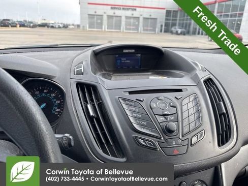 Used 2015 Ford Escape SE image 13