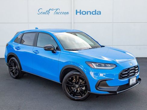 Certified 2026 Honda HR-V Sport image 2