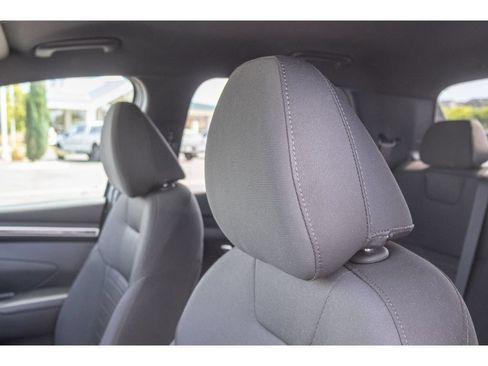 Used 2023 Hyundai Santa Cruz SEL AWD/4WD image 17