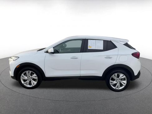 Used 2025 Buick Encore GX Preferred image 9
