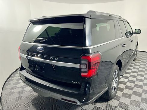 Used 2024 Ford Expedition Max Limited image 3