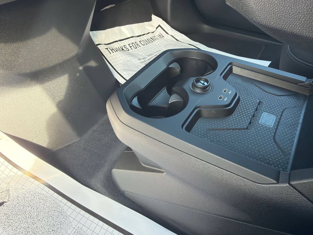 Used 2024 BMW iX M60 AWD/4WD image 17
