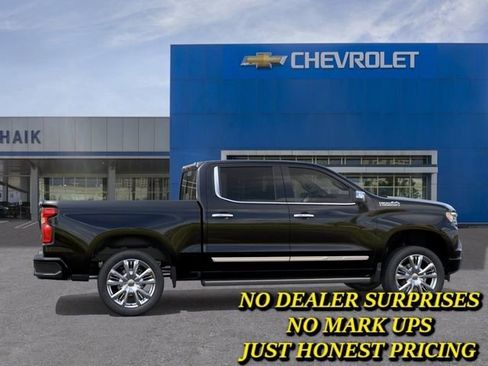 New 2026 Chevrolet Silverado 1500 High Country AWD/4WD image 5