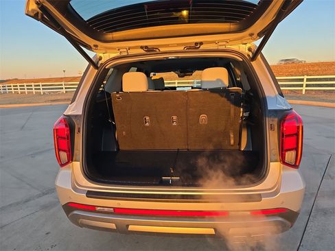 Used 2024 Hyundai Palisade SEL image 13